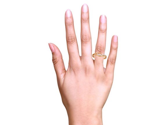 Curv Design Prong Set Diamond Ring